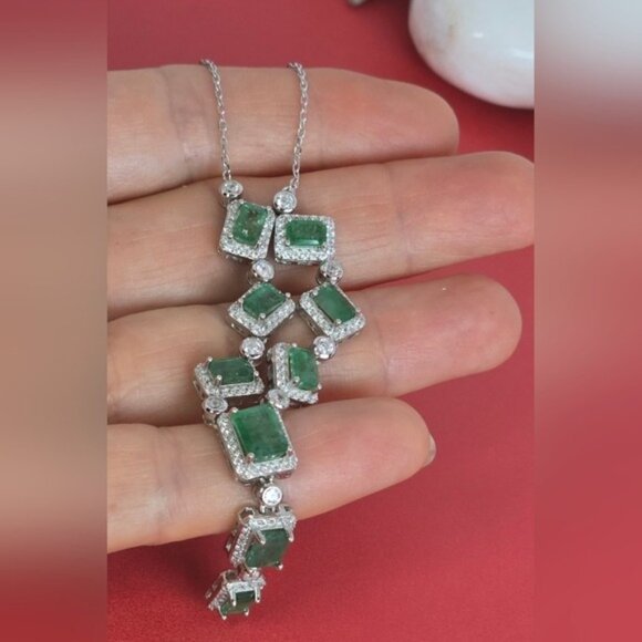 925 Sterling Silver Necklace 18" with Natural Emerald Gem & Cz - Picture 4 of 9